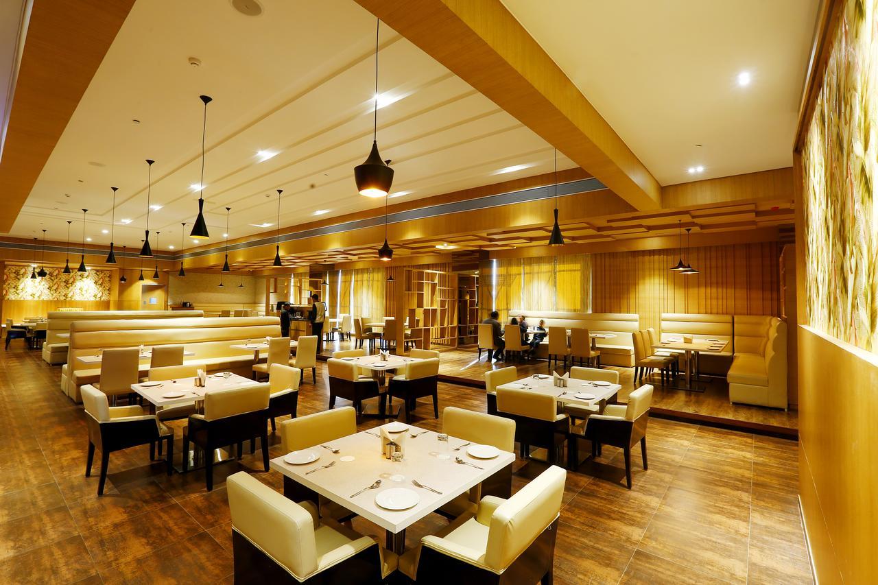 Sk Park Blu Hotel Sonipat Luaran gambar